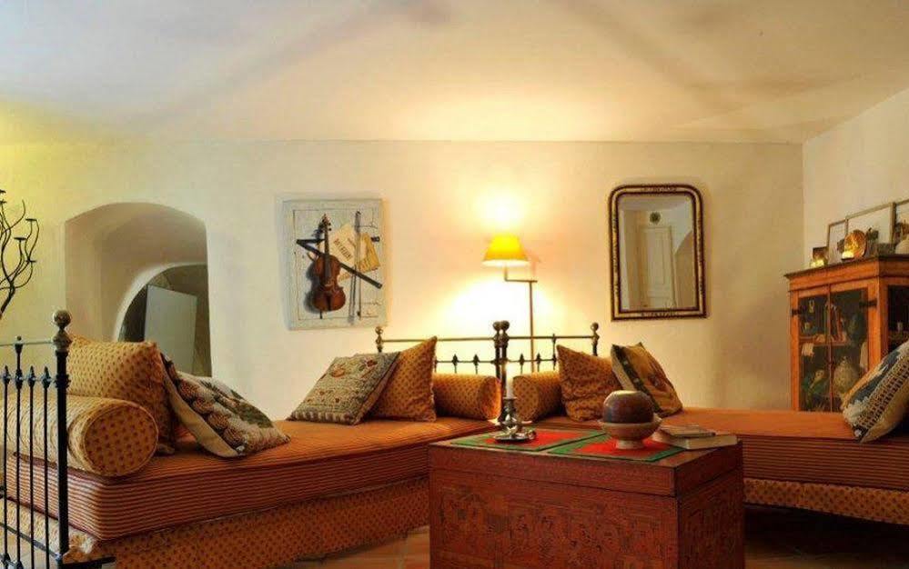 Une Campagne En Provence Bras Exterior photo